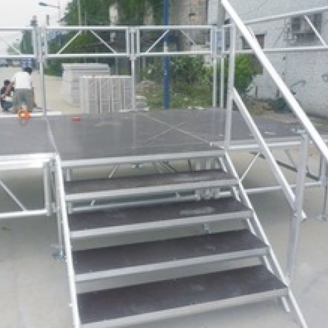 ESCALERA 4 ESCALONES